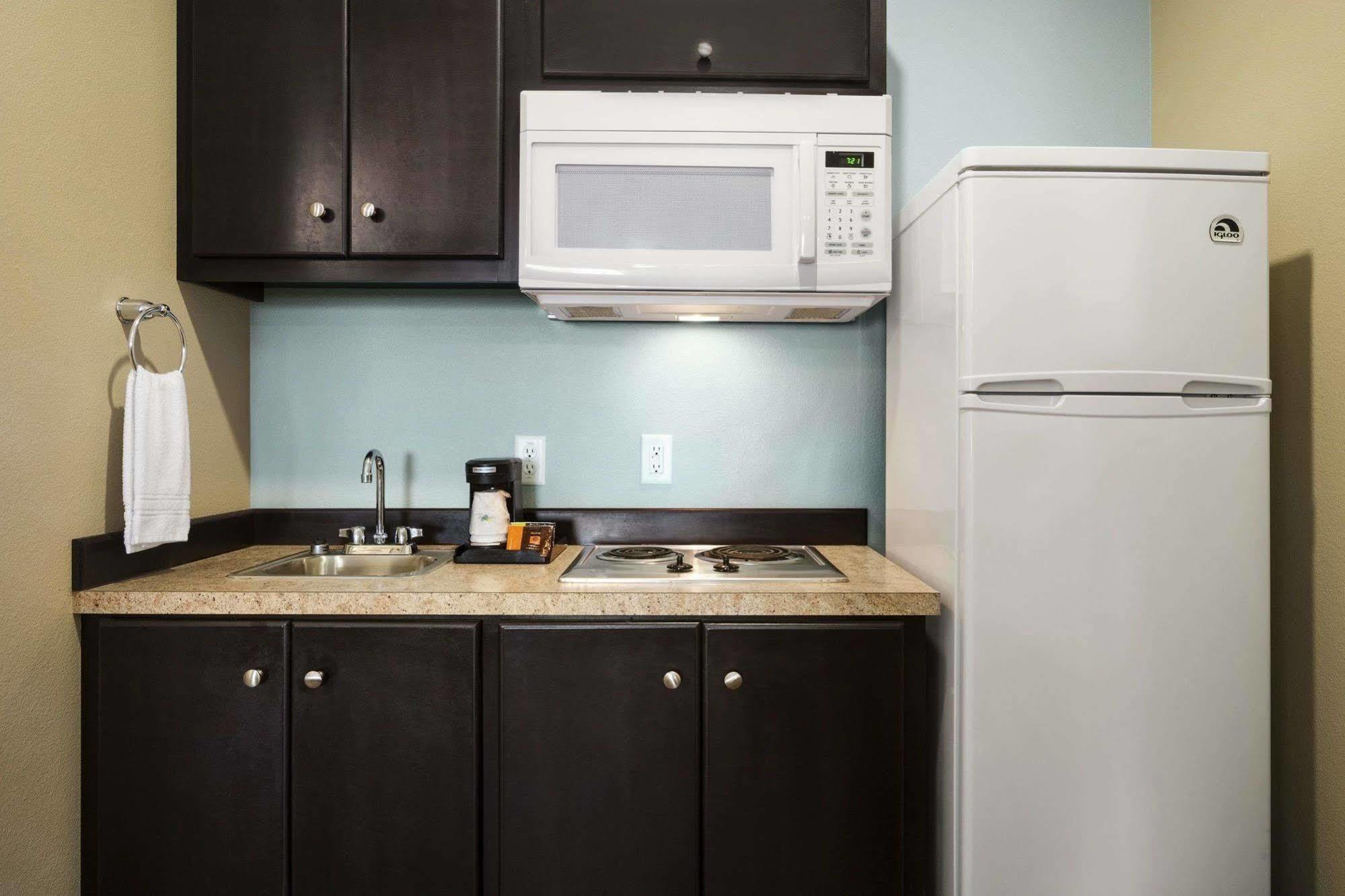 Days Inn Pearsall Esterno foto
